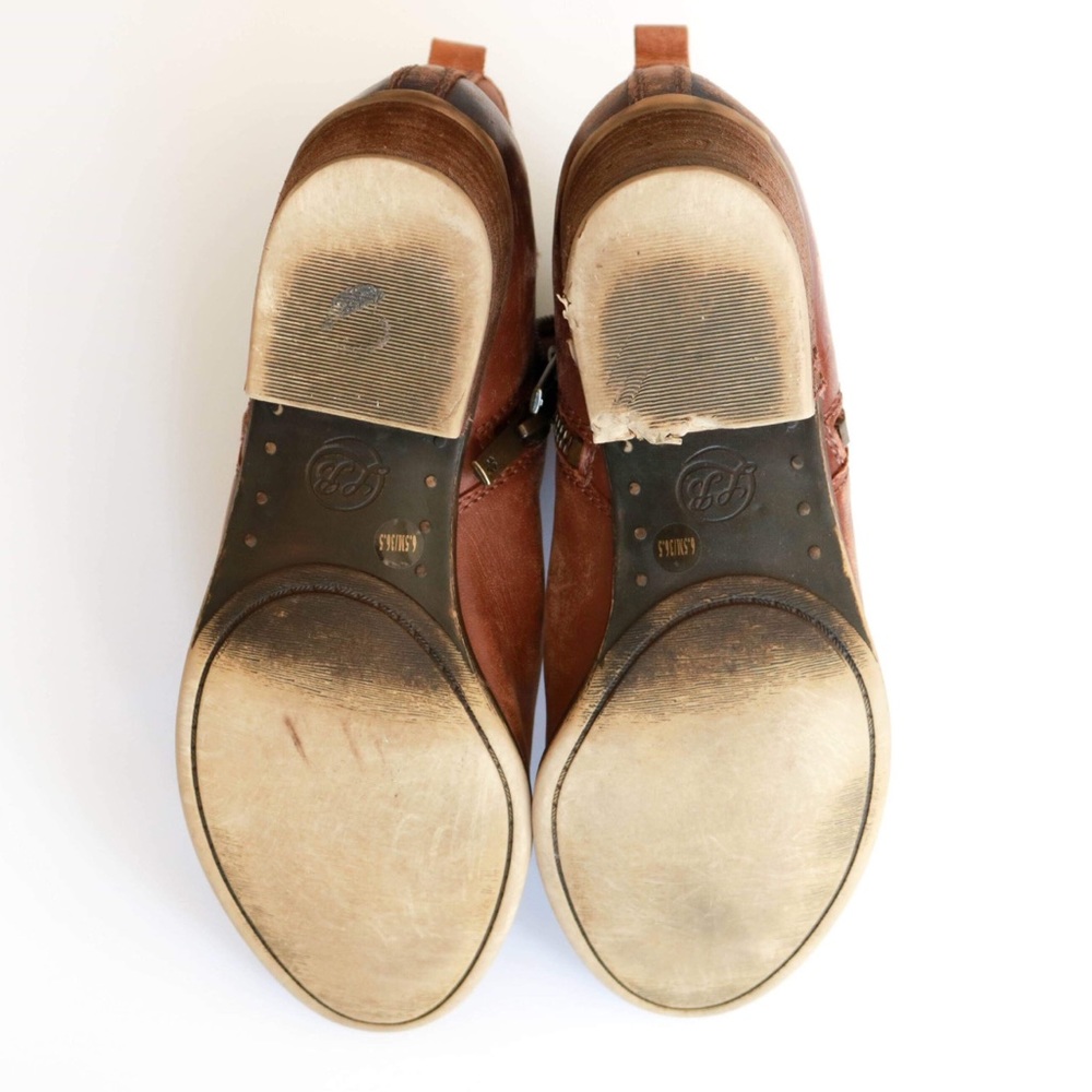 Lucky Brand Basil Boot - Picture 5 of 5